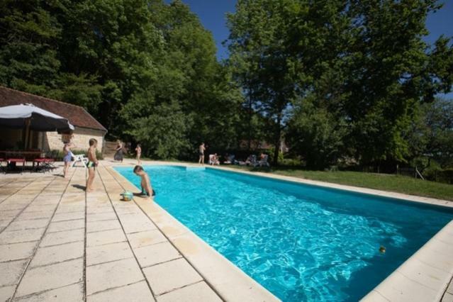 Pickwicks Villa Hauteroche Екстериор снимка