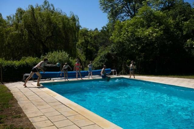 Pickwicks Villa Hauteroche Екстериор снимка